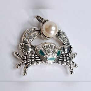 Elegant Silver Crab Pendant with Pearl Accent